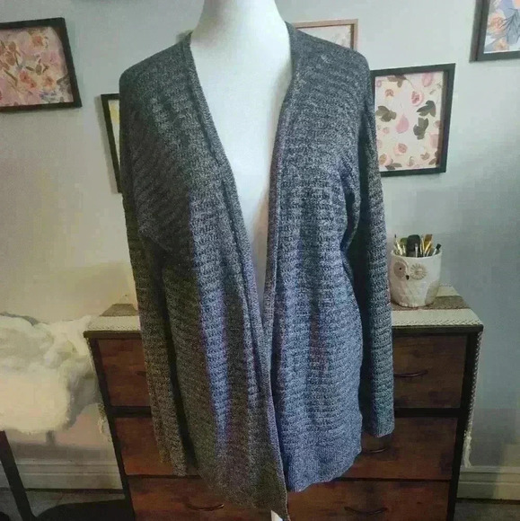 APT 9 | Heather Gray Cardigan Sweater size Large (43) - Picture 1 of 2